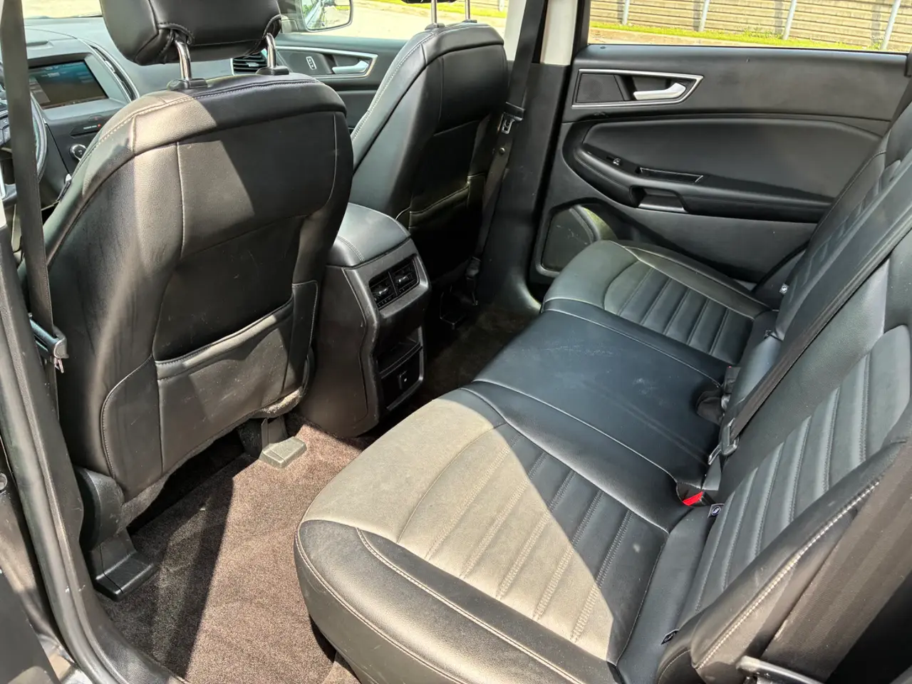Ford Edge SEL thumbnail 9
