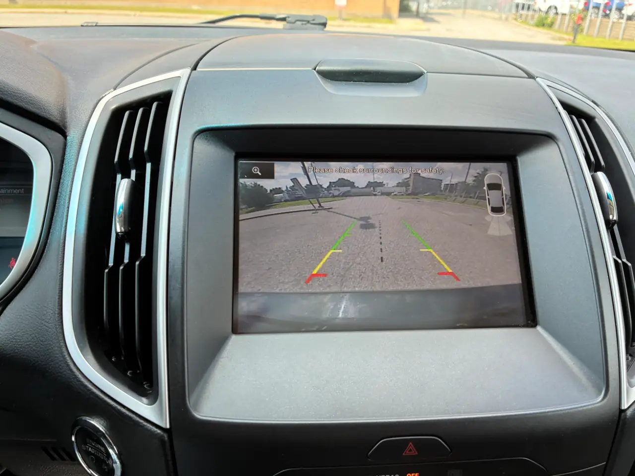 Ford Edge SEL thumbnail 14