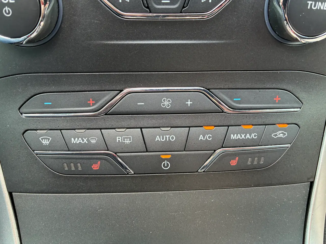 Ford Edge SEL thumbnail 15