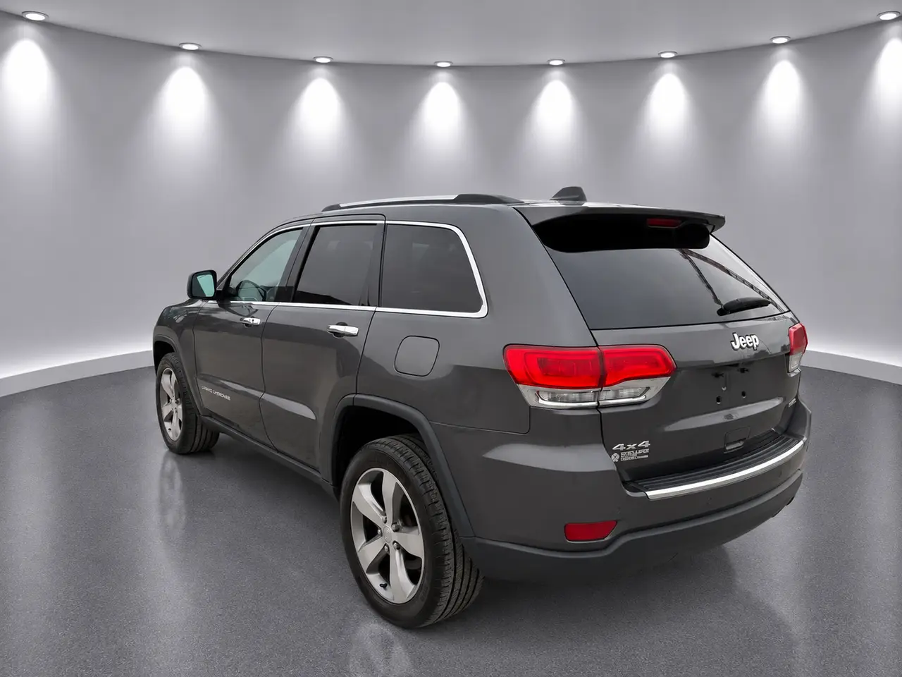 Jeep Grand Cherokee Limited miniature 2