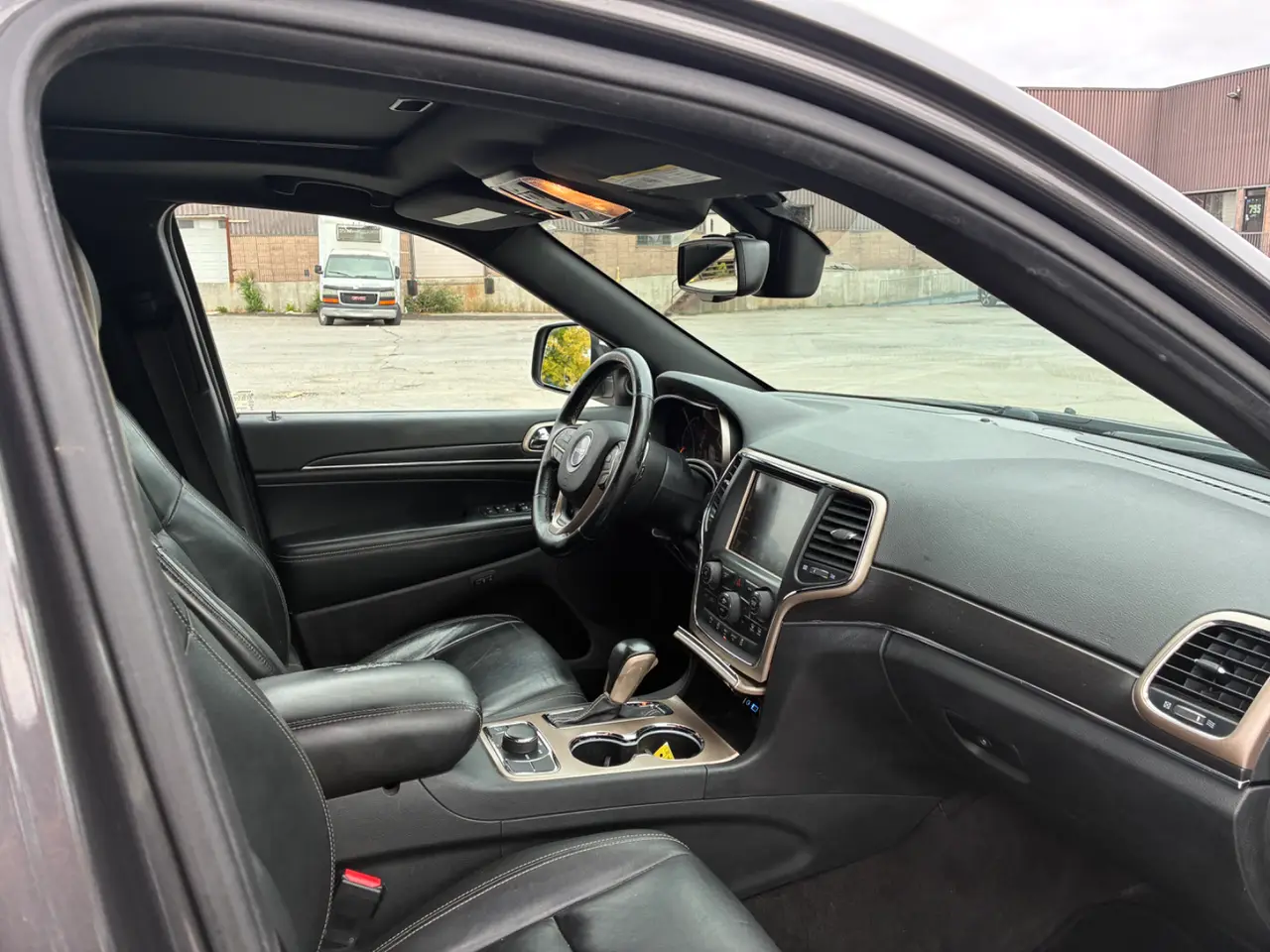 Jeep Grand Cherokee Limited miniature 7