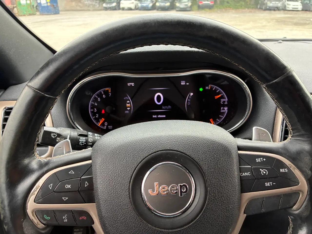 Jeep Grand Cherokee Limited miniature 8