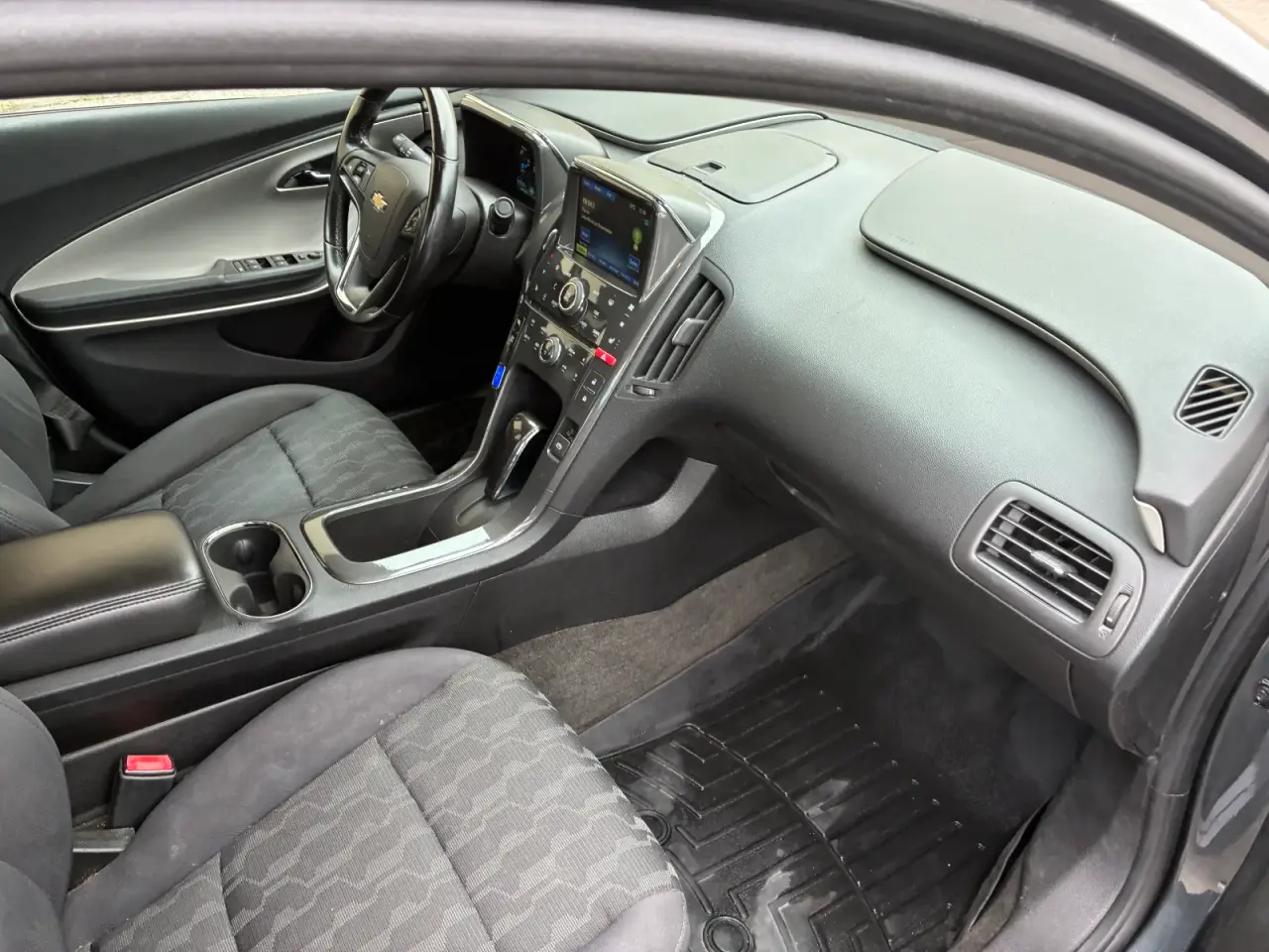 Chevrolet  Volt miniature 9