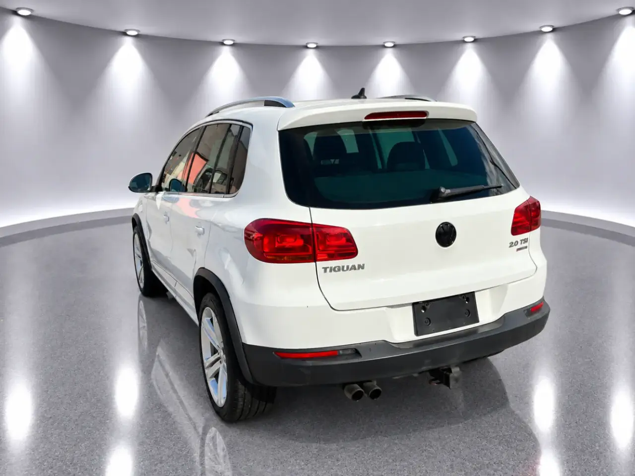 Volkswagen Tiguan Highline miniature 2