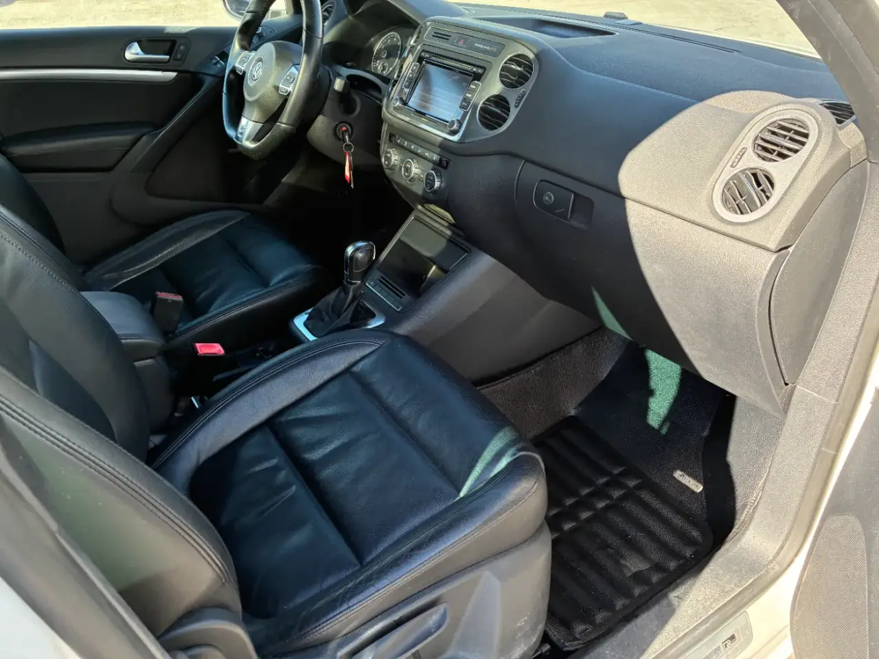 Volkswagen Tiguan Highline miniature 8